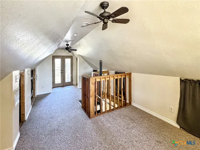 $1,300 | 2090 East U.S. Highway 90, Seguin, TX 78155