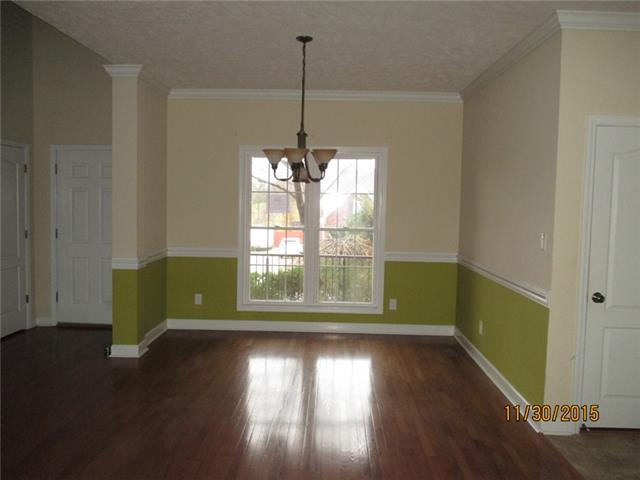 998 South Ridge Trail Clarksville, TN 37043 - Photo 4 of 6 Dining Room