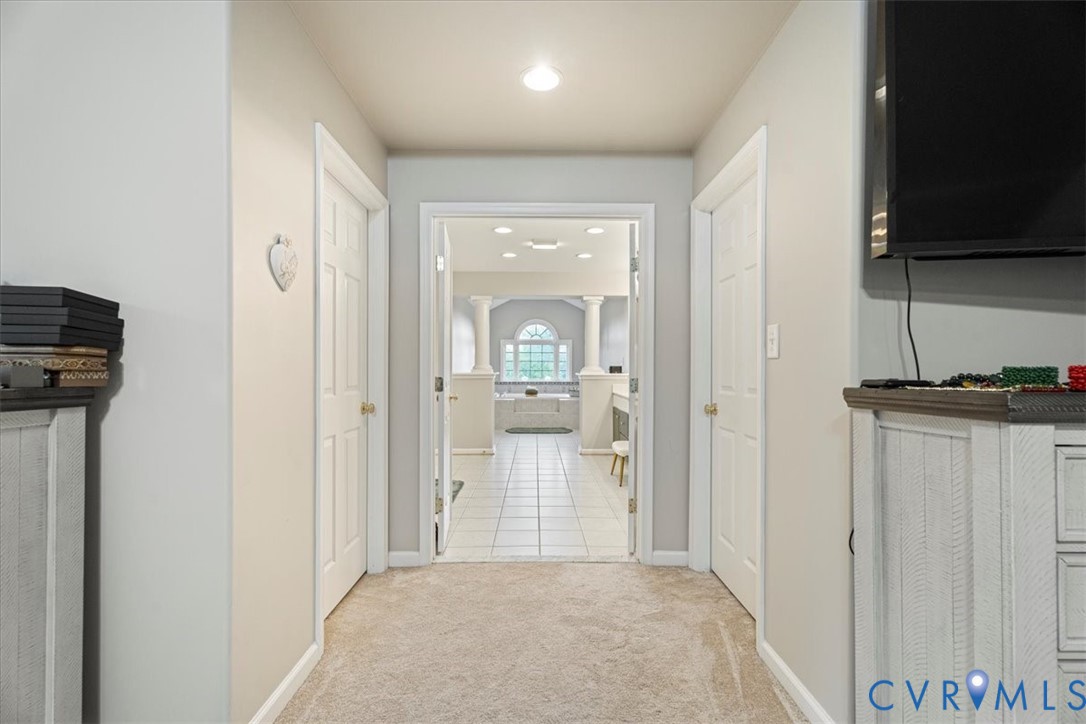 28 Millbrook Road Stafford, VA 22554 - Photo 38 of 44 a view of a hallway with a living room