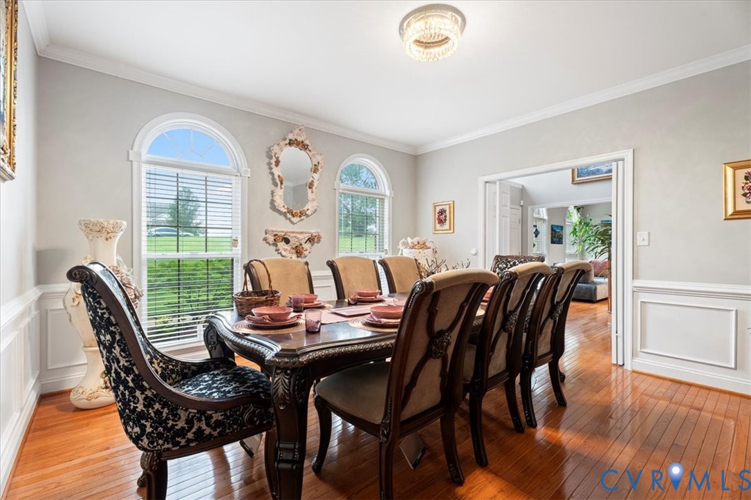 28 Millbrook Road Stafford, VA 22554 - Photo 9 of 44 a view of a dining room with furniture window and wooden floor
