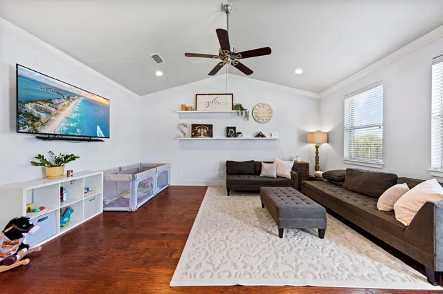 $3,100 | 828 Cannon Lane, Destin, FL 32541