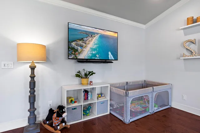 $3,100 | 828 Cannon Lane, Destin, FL 32541