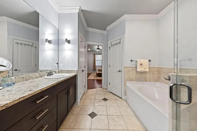 $3,100 | 828 Cannon Lane, Destin, FL 32541