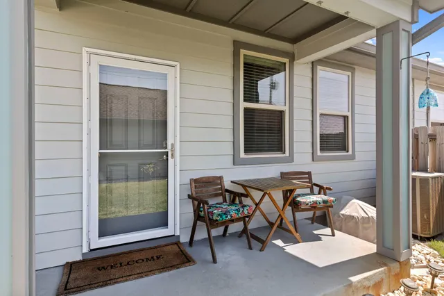 $3,100 | 828 Cannon Lane, Destin, FL 32541