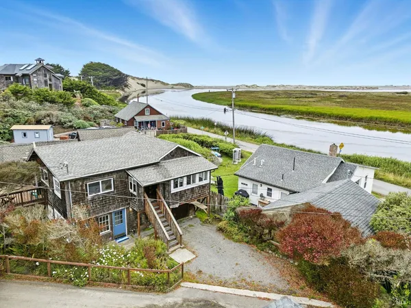 $3,750 | 195 Ocean View Avenue, Bodega Bay, CA 94923
