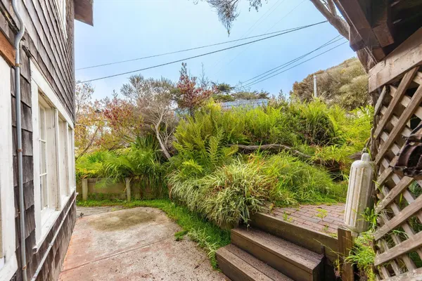 $3,750 | 195 Ocean View Avenue, Bodega Bay, CA 94923