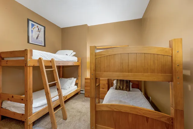 $799,000 | 72 Cranmore Wds Lane, Unit 4, Conway, NH 03860