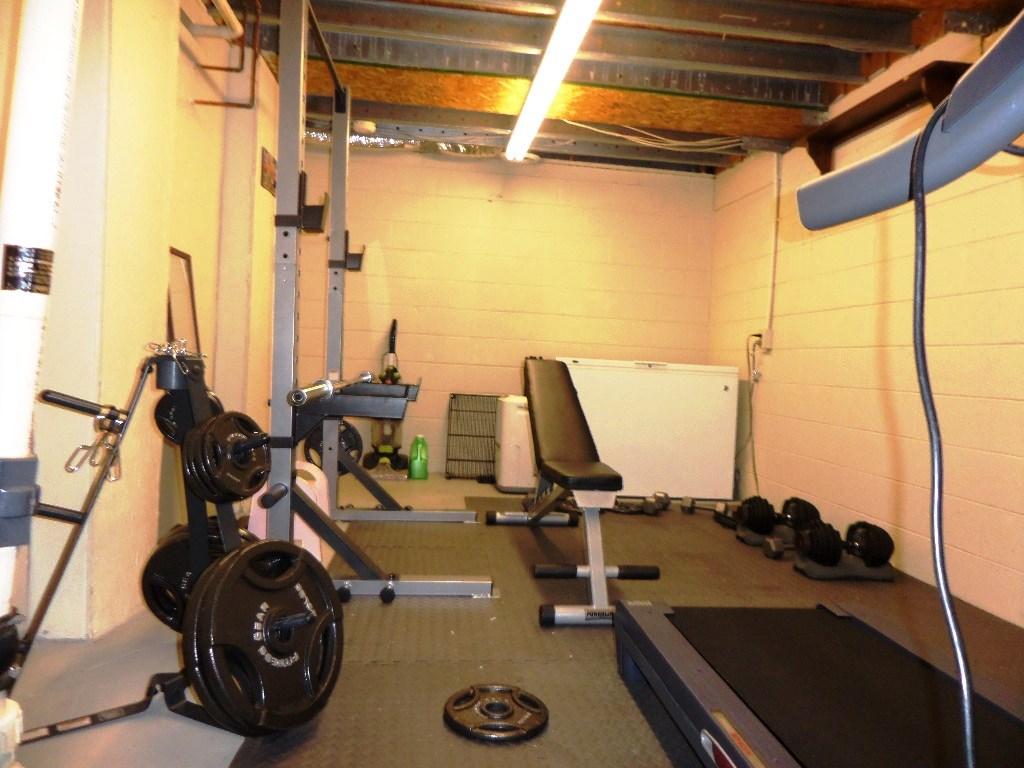 119 Garnet Lane Oak Ridge, TN 37830 - Photo 22 of 24 Gym
