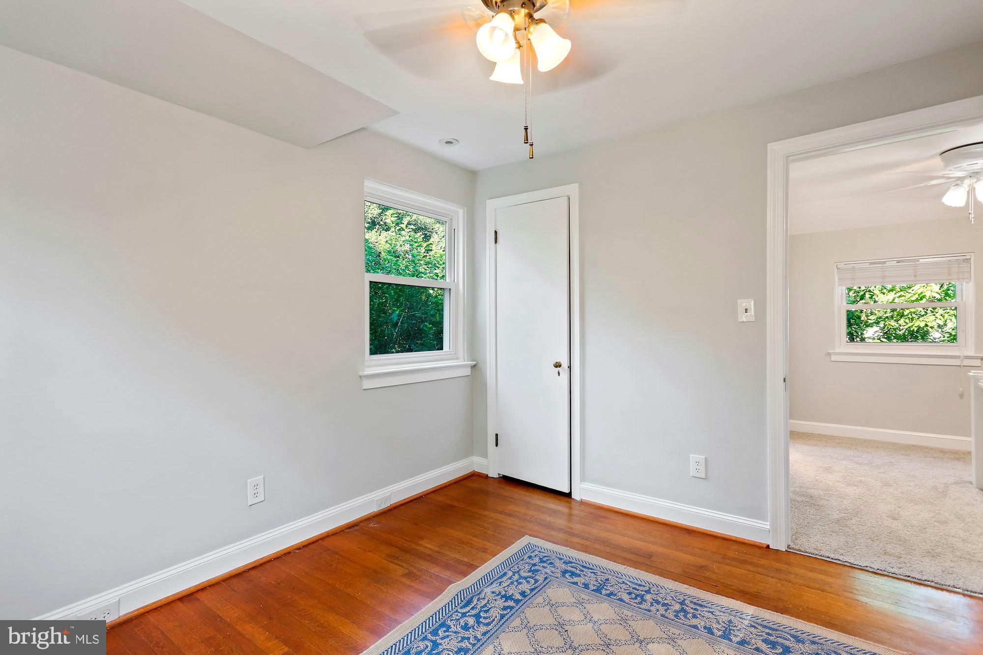 1709 North Glebe Road Arlington, VA 22207 - Photo 14 of 31