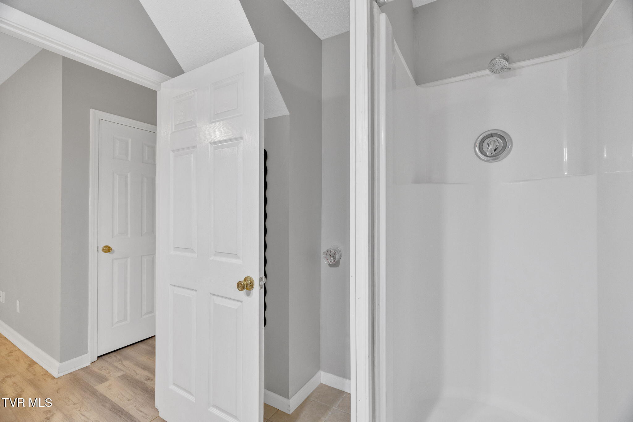 1125 Faye Street, Unit 11 Kingsport, TN 37660 - Photo 18 of 36 11-web-or-mls-DSC09762