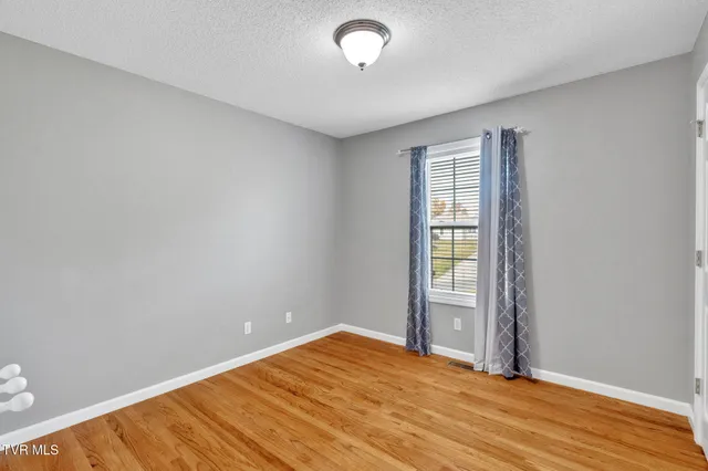 $2,500 | 1125 Faye Street, Unit 11, Kingsport, TN 37660