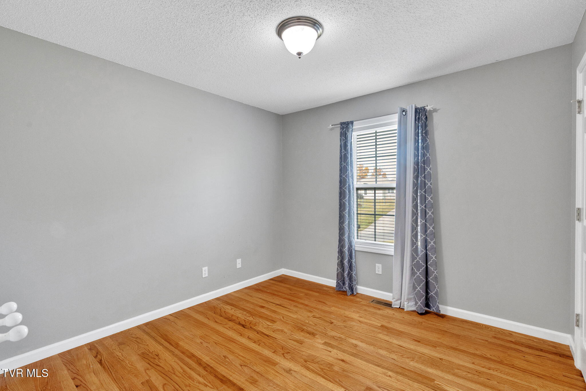 1125 Faye Street, Unit 11 Kingsport, TN 37660 - Photo 21 of 36 15-web-or-mls-DSC09807