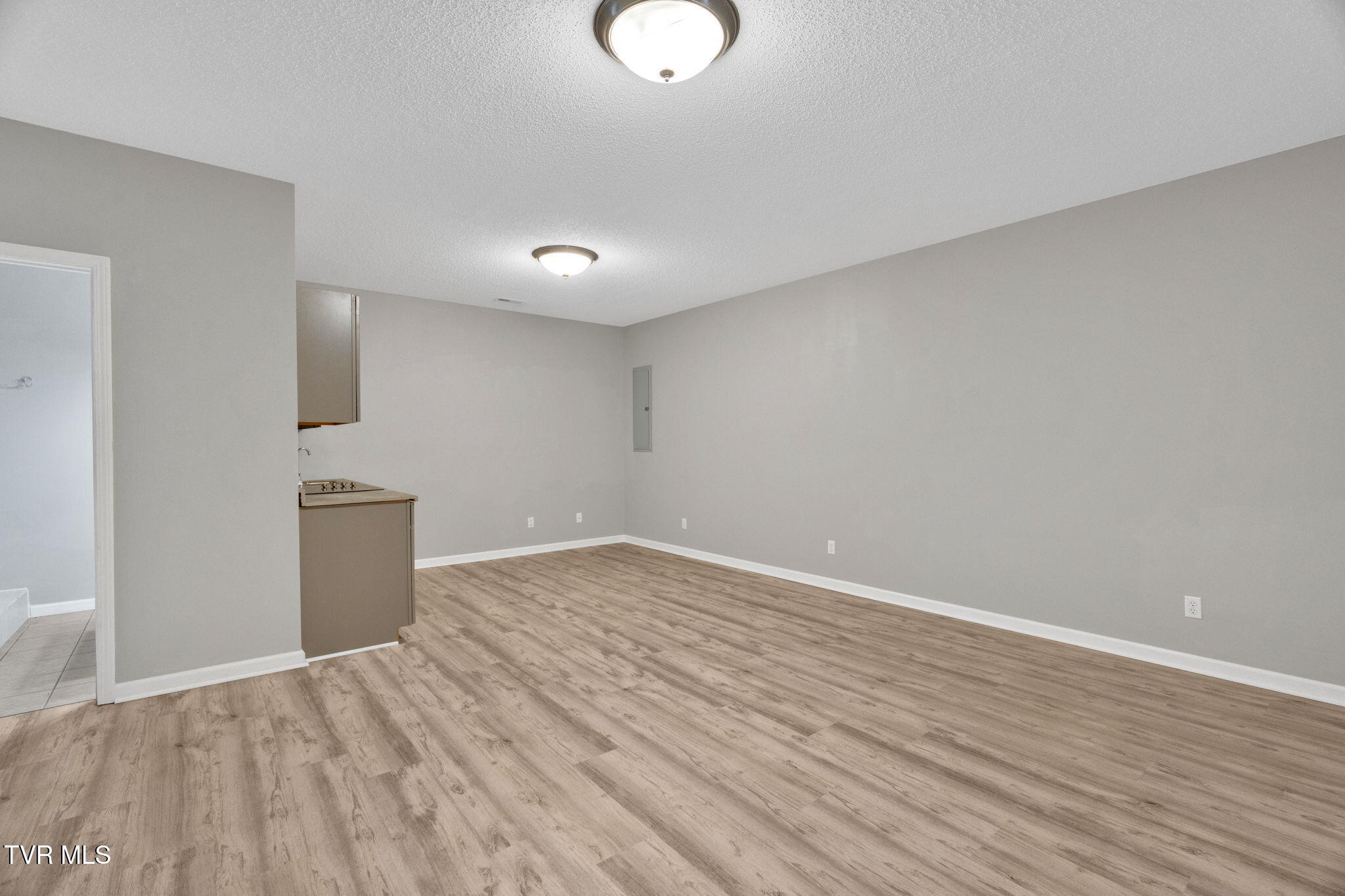 1125 Faye Street, Unit 11 Kingsport, TN 37660 - Photo 23 of 36 19-web-or-mls-DSC09753