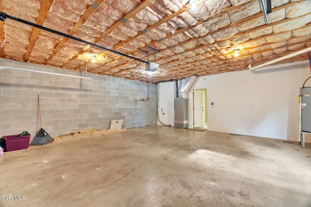 $2,500 | 1125 Faye Street, Unit 11, Kingsport, TN 37660