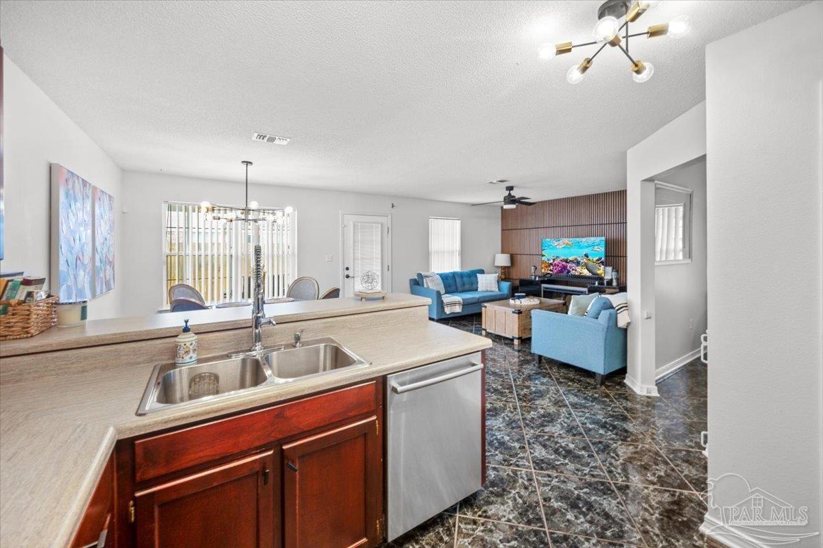575 Rough Leaf Lane Mary Esther, FL 32569 - Photo 21 of 48