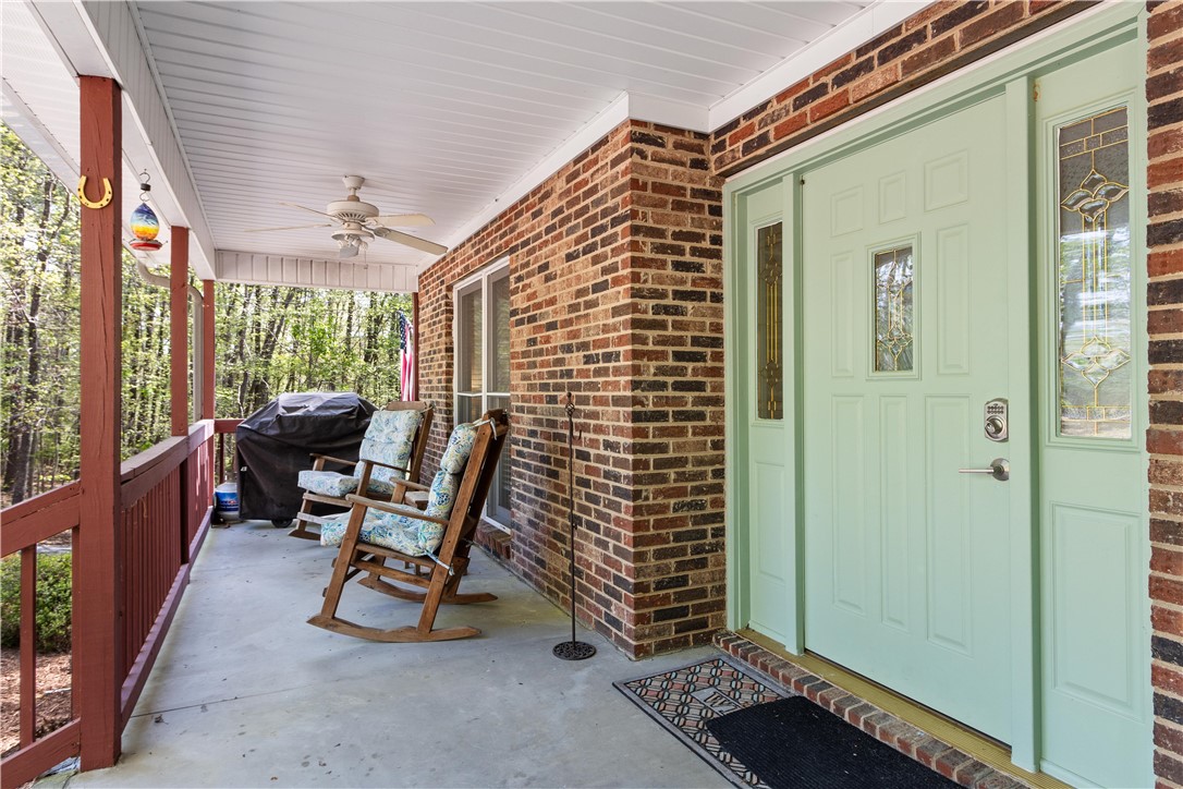 112 Jocassee Falls Road Salem, SC 29676 - Photo 9 of 37