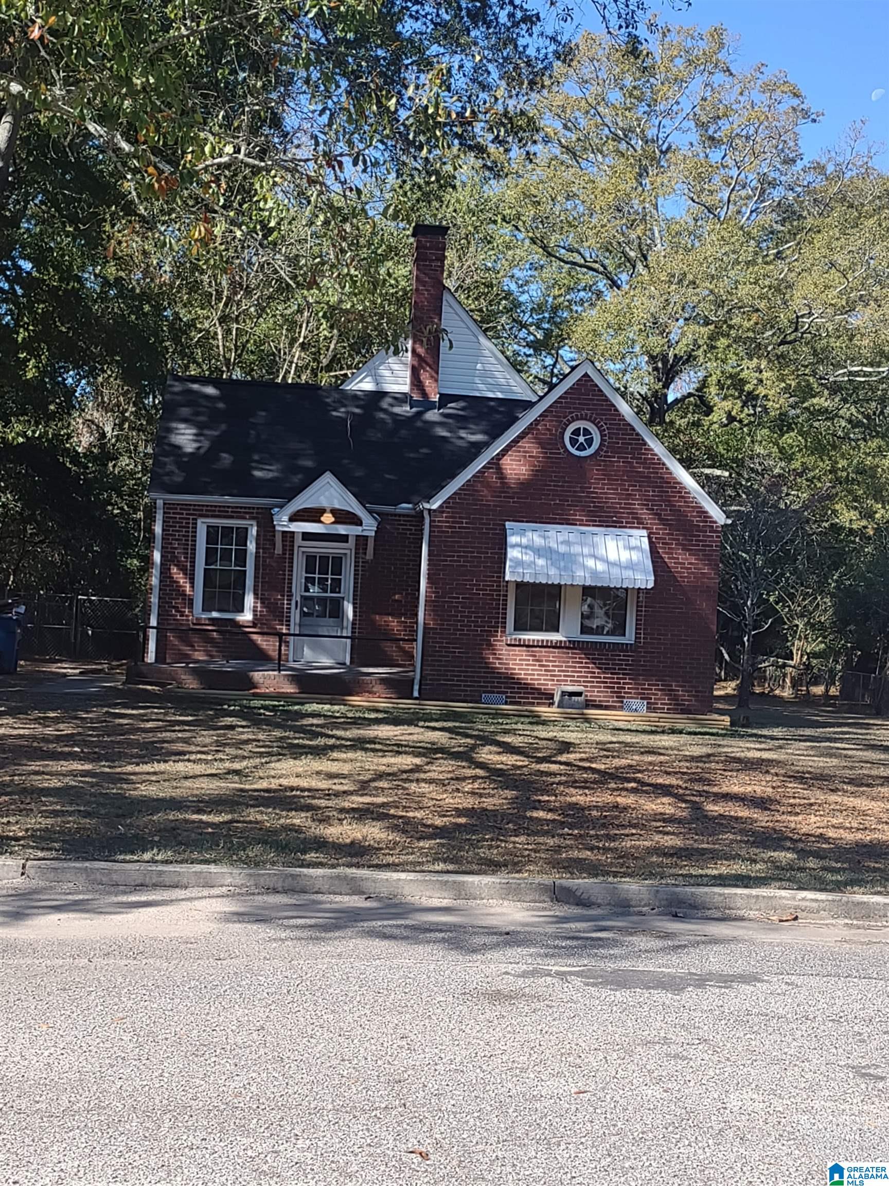 2012 Legrande Avenue Anniston, AL 36207 - Photo 2 of 55