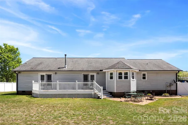 $389,000 | 114 Cross Creek Drive, Cherryville, NC 28021