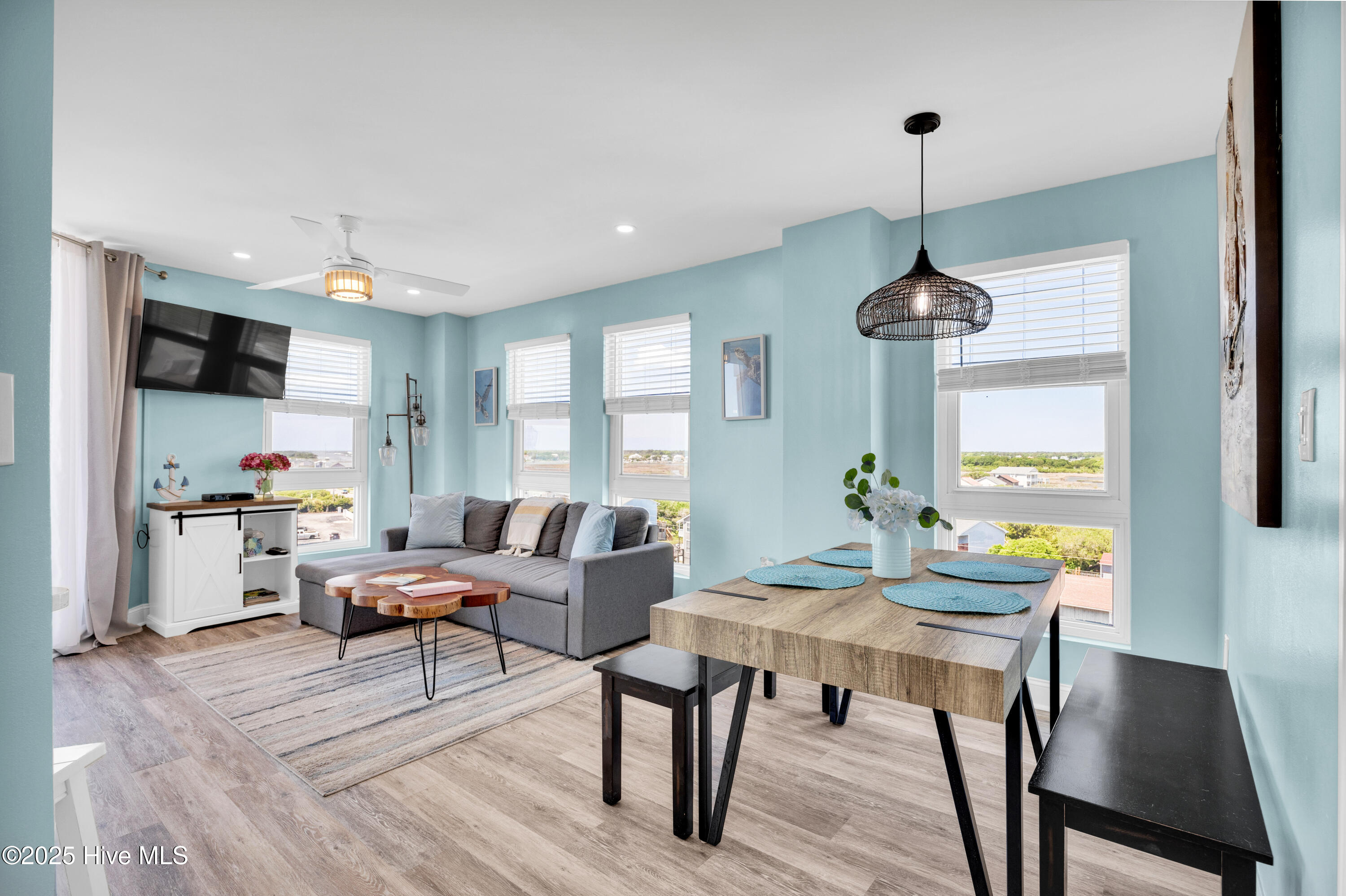 2000 New River Inlet Road, Unit 3501 North Topsail Beach, NC 28460 - Photo 2 of 47 Living Room