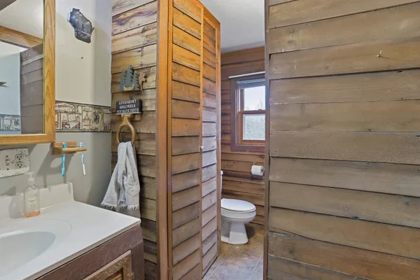 $435,000 | 19990 Jessee Road, Tomah, WI 54660