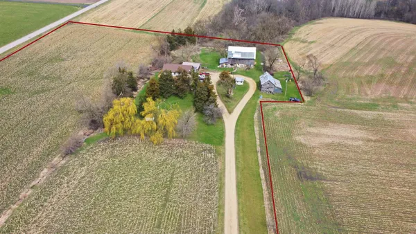 $435,000 | 19990 Jessee Road, Tomah, WI 54660