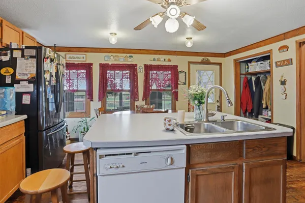 $435,000 | 19990 Jessee Road, Tomah, WI 54660