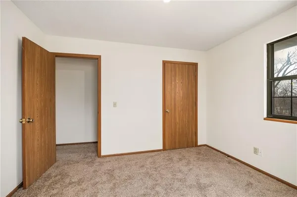 $535,000 | 604 North 13th Terrace, Savannah, MO 64485