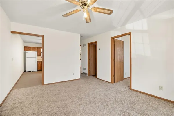 $535,000 | 604 North 13th Terrace, Savannah, MO 64485