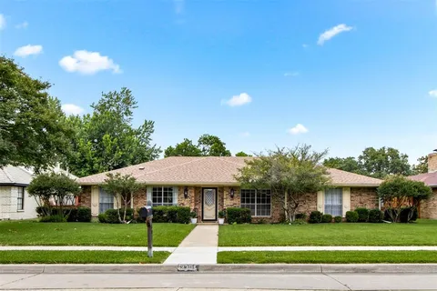 $460,000 | 3301 Canterbury Drive, Plano, TX 75075