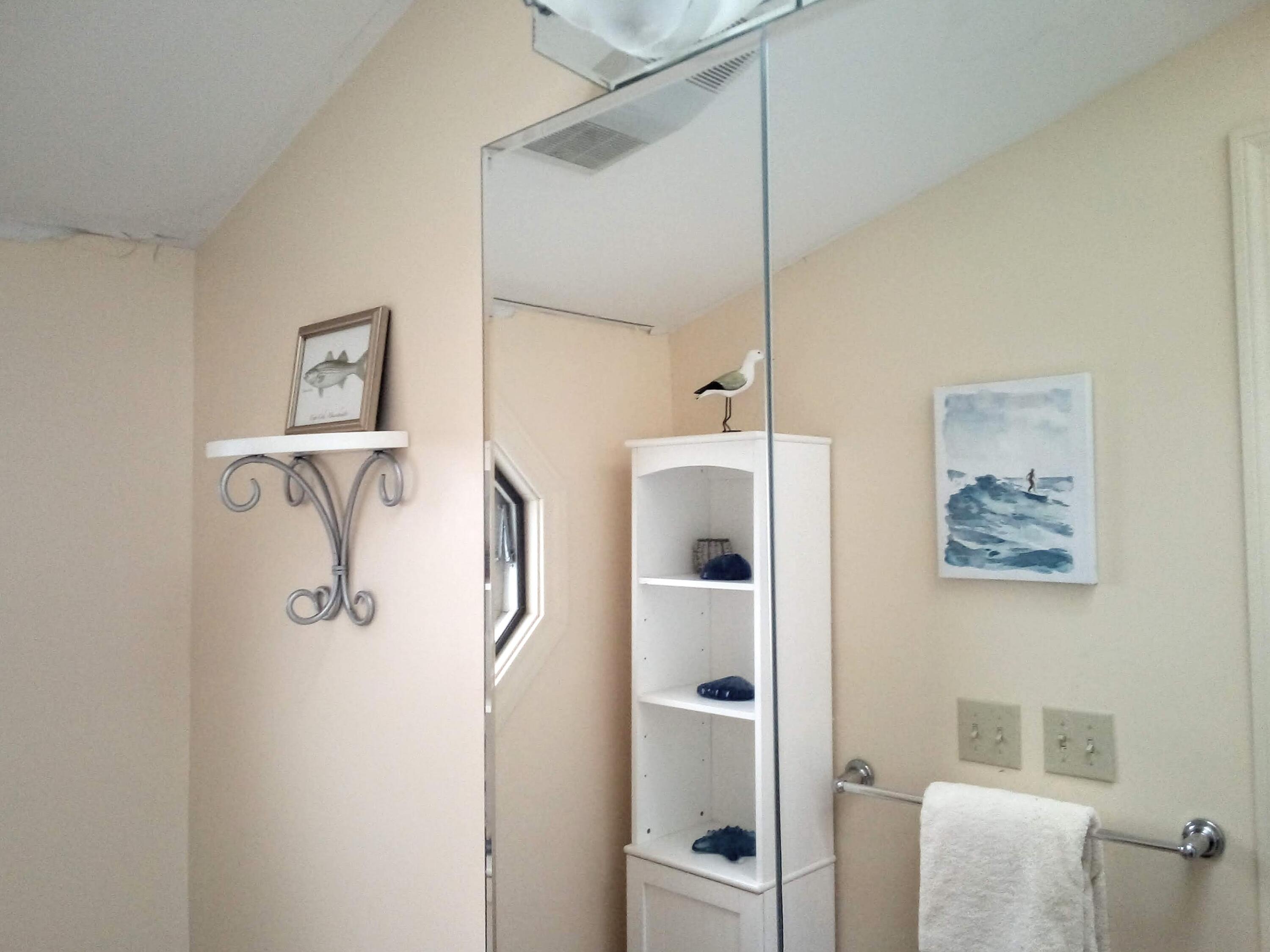 85 Sparrow Road Eastham, MA 02642 - Photo 19 of 43 a bathroom with a shower