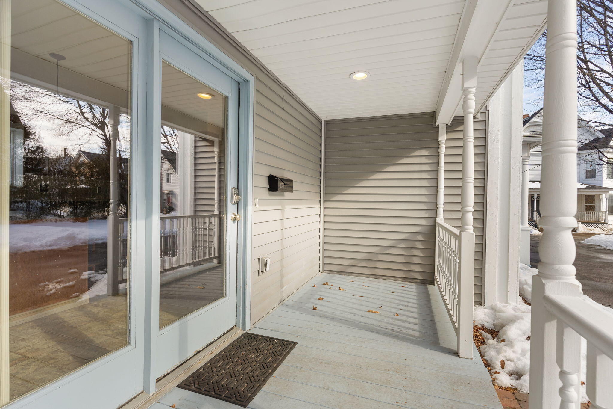 28 Crosby Street Augusta, ME 04330 - Photo 4 of 30 4