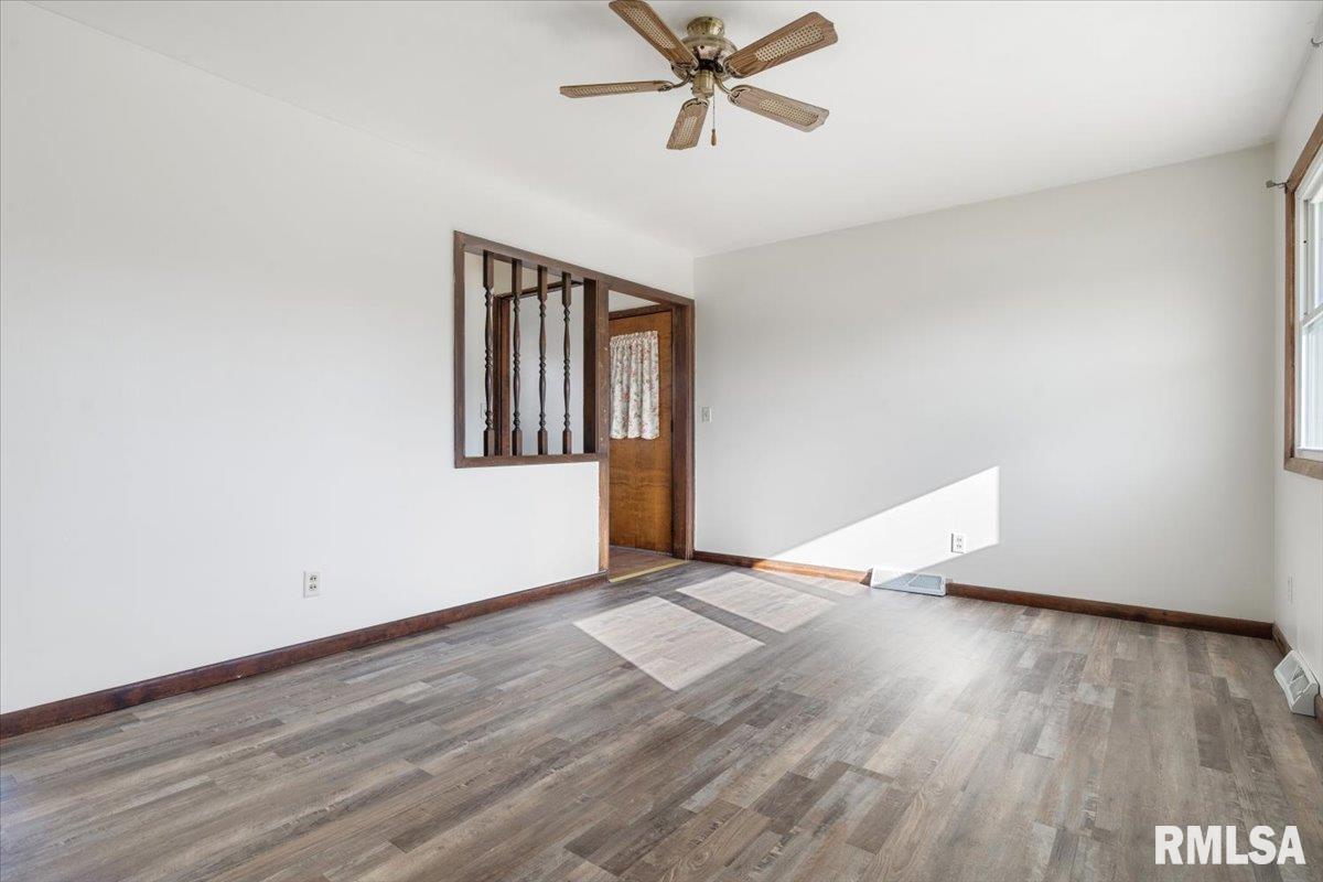 2281 Ramsey Road Springfield, IL 62702 - Photo 4 of 29