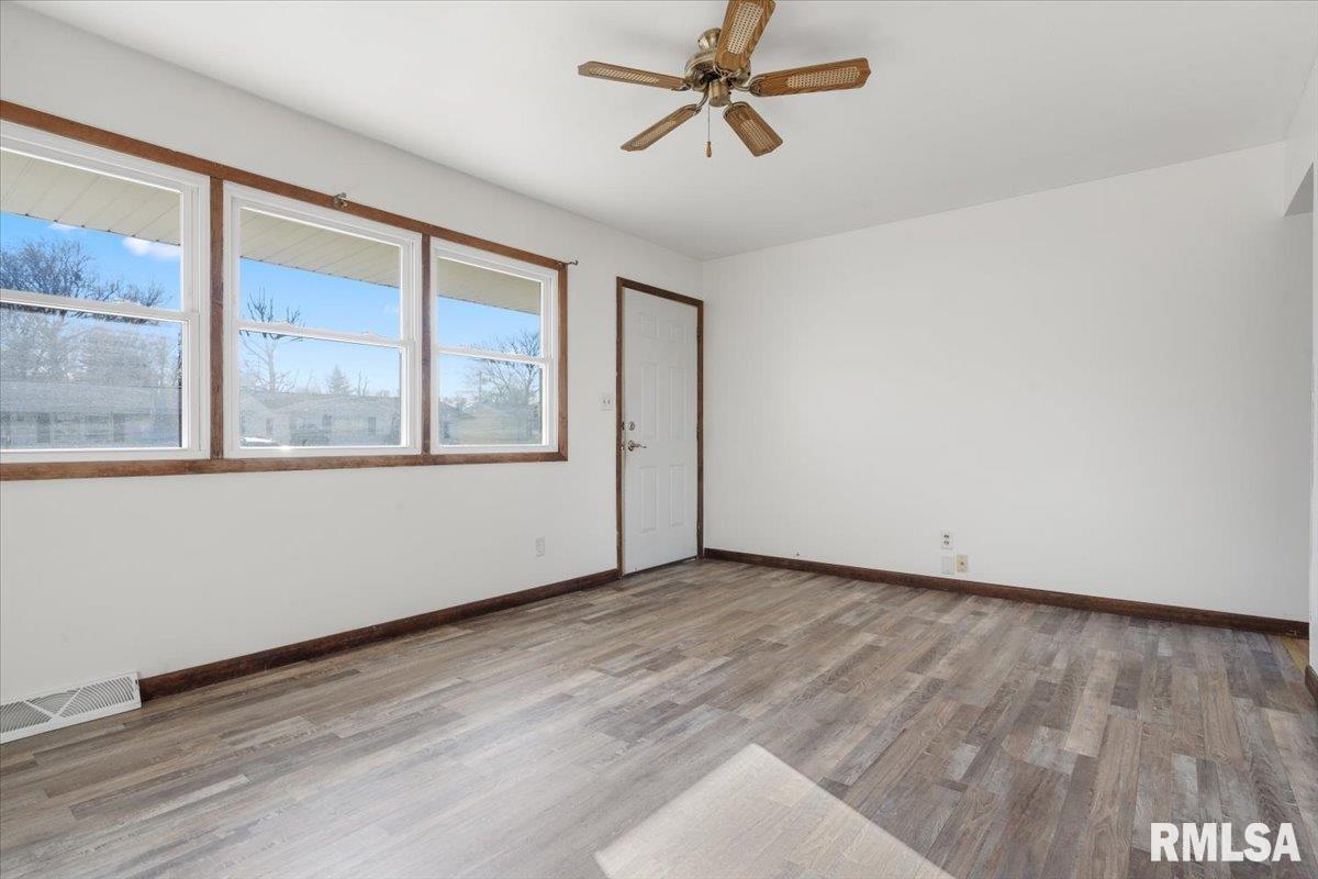 2281 Ramsey Road Springfield, IL 62702 - Photo 5 of 29