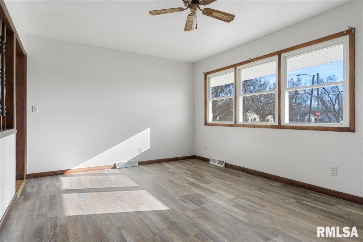 2281 Ramsey Road Springfield, IL 62702 - Photo 6 of 29