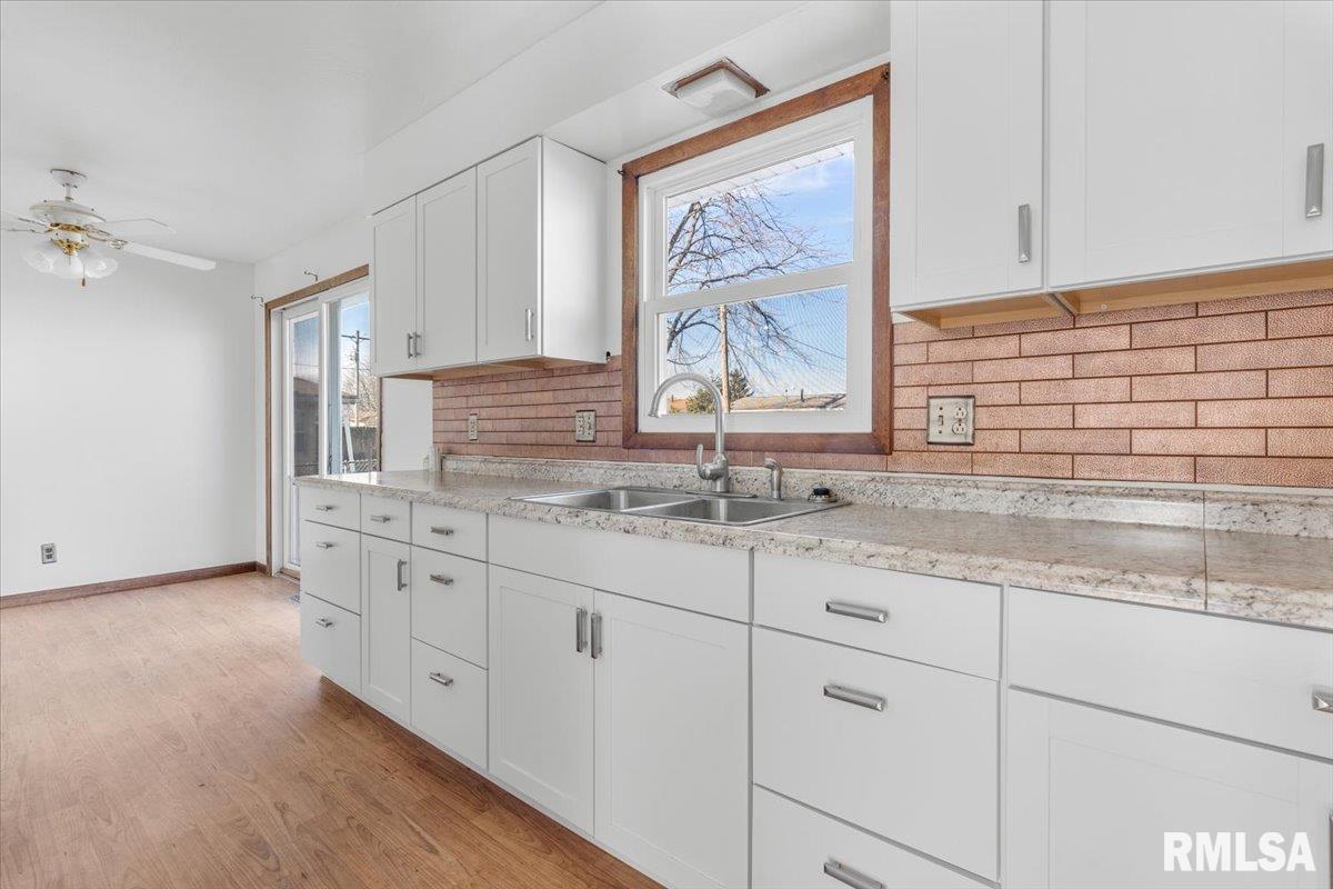 2281 Ramsey Road Springfield, IL 62702 - Photo 8 of 29