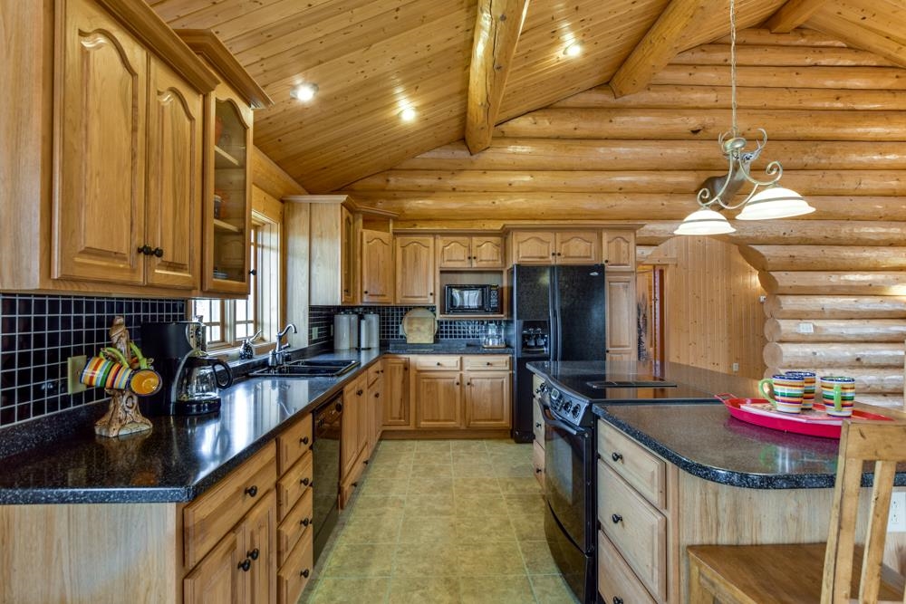 12943 West County Rd M Evansville, WI 53536 - Photo 16 of 58