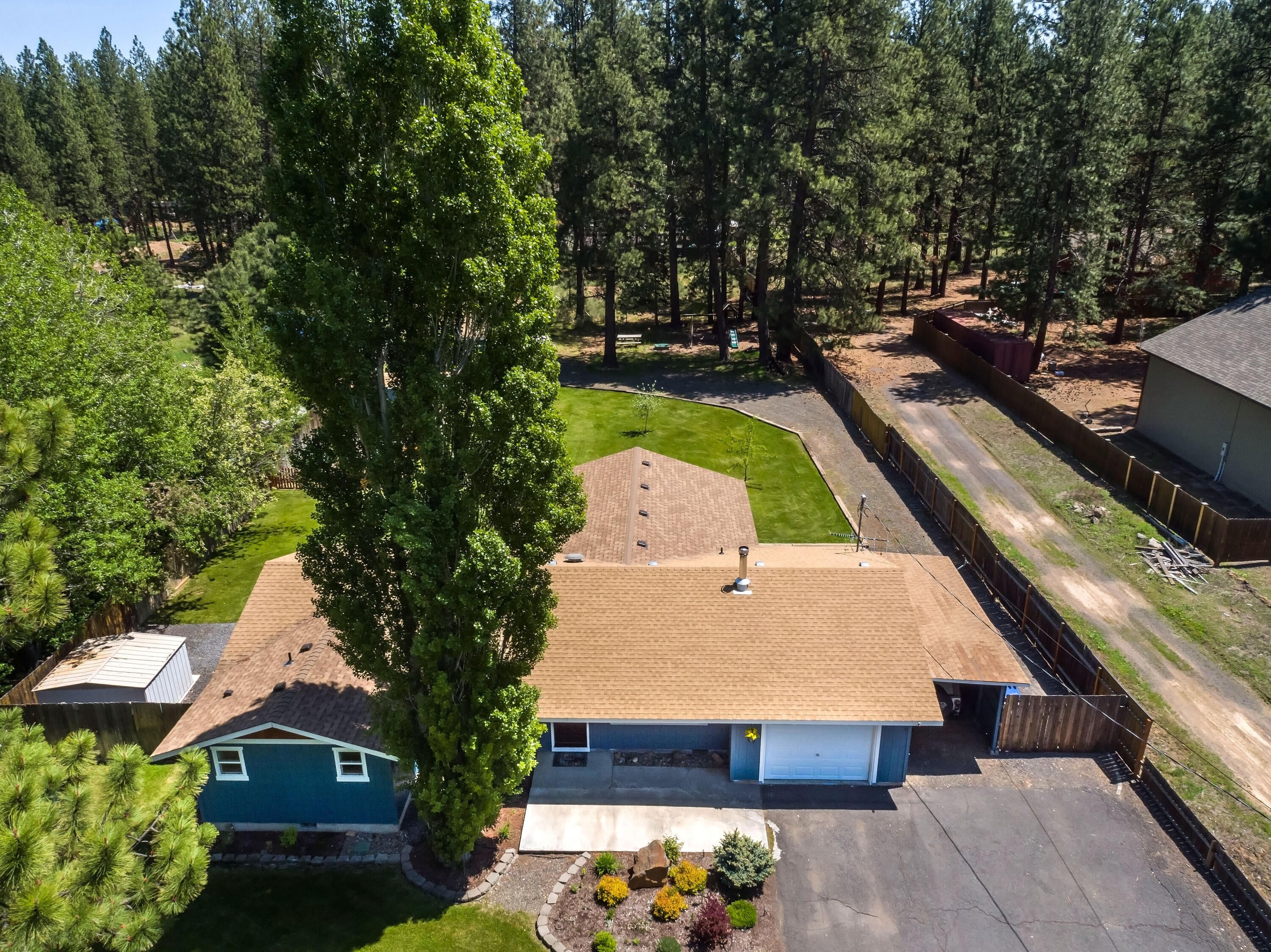 59712 Navajo Road Bend, OR 97702 - Photo 40 of 43 59712 Navajo_012