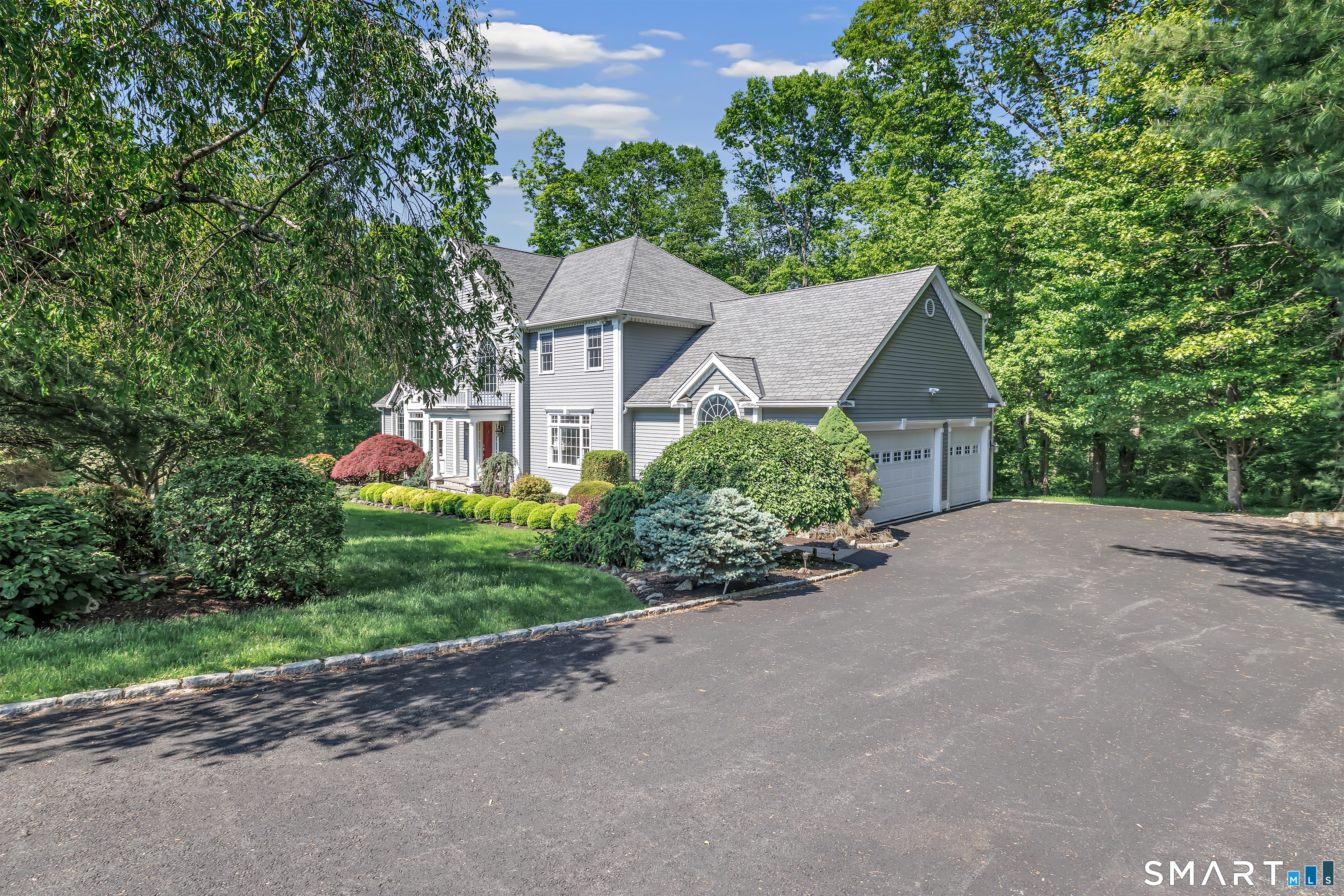 35 Hunting Ridge Road Easton, CT 06612 - Photo 2 of 40