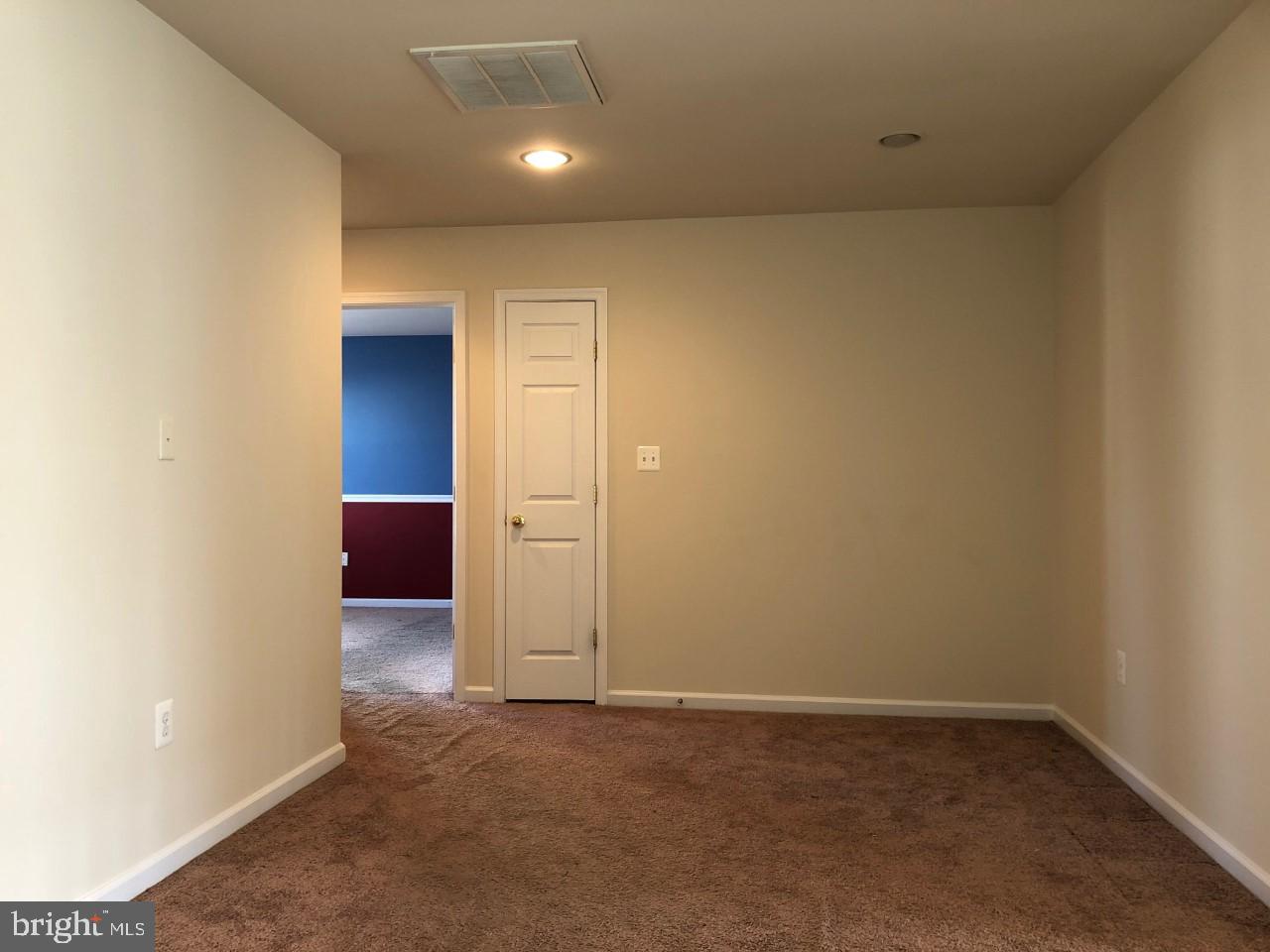 1306 Wright Court Fredericksburg, VA 22401 - Photo 14 of 25 HUGE Upper Level Landing to Bedrooms