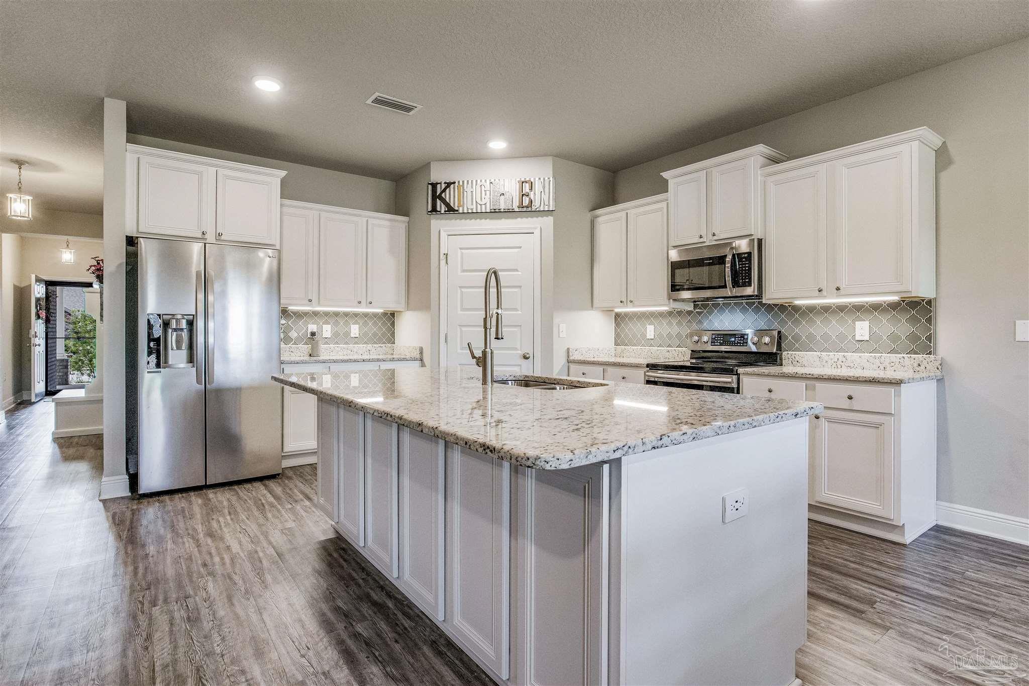 5328 Red Shoulder Road Milton, FL 32571 - Photo 3 of 35