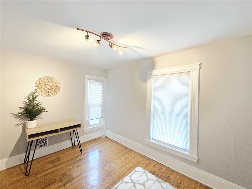 534 South Goodman Street Rochester, NY 14607 - Photo 33 of 40