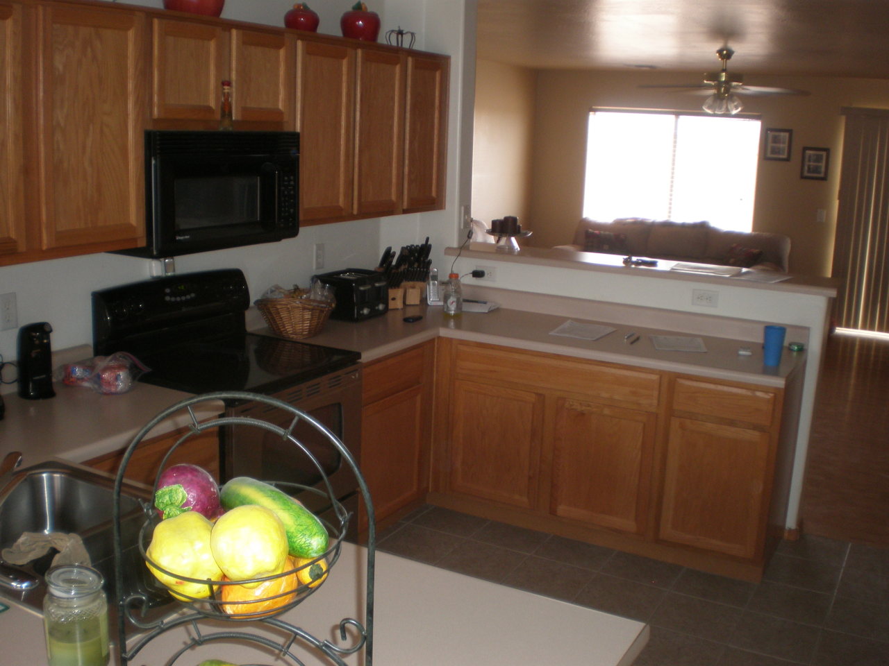 34818 West Elliot Road Arlington, AZ 85322 - Photo 4 of 5 Kitchen