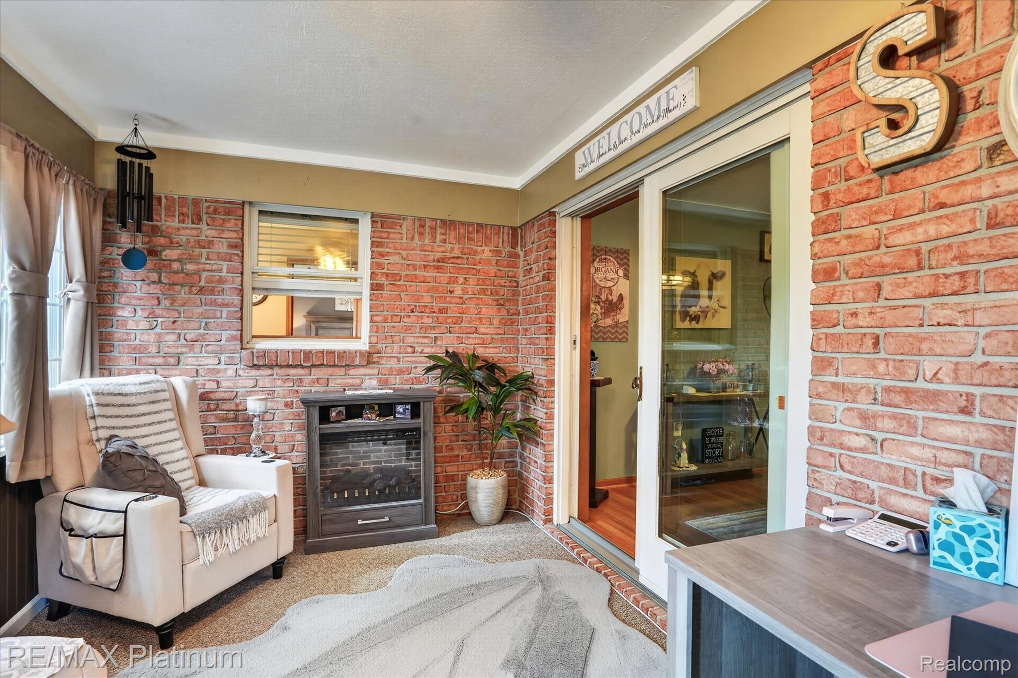 4457 Bradley Road Gregory, MI 48137 - Photo 29 of 79 36-4457-Bradley-Rd-WindowStill.jpg