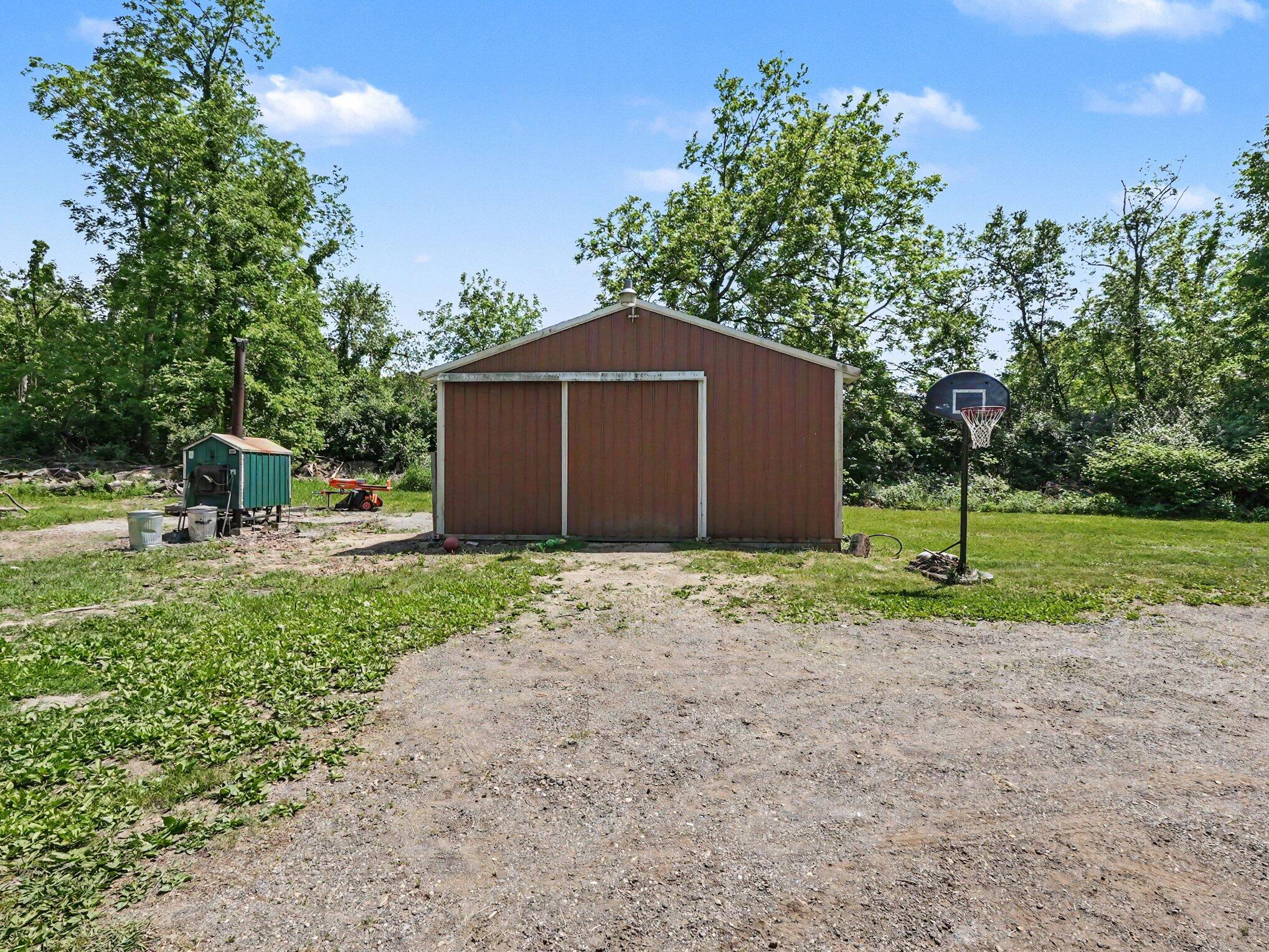 6375 Benton Road Jackson, MI 49201 - Photo 7 of 20 001_file_1488