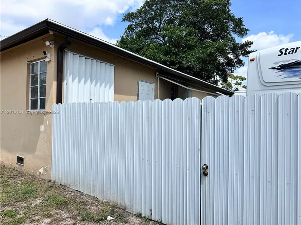 $1,000 | 3131 Northwest 134th Street, Opa-Locka, FL 33054