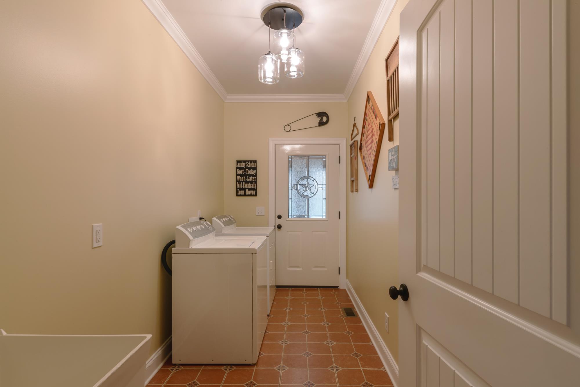 1210 Simpson Road Sparta, TN 38583 - Photo 15 of 30 Gallery Image 15