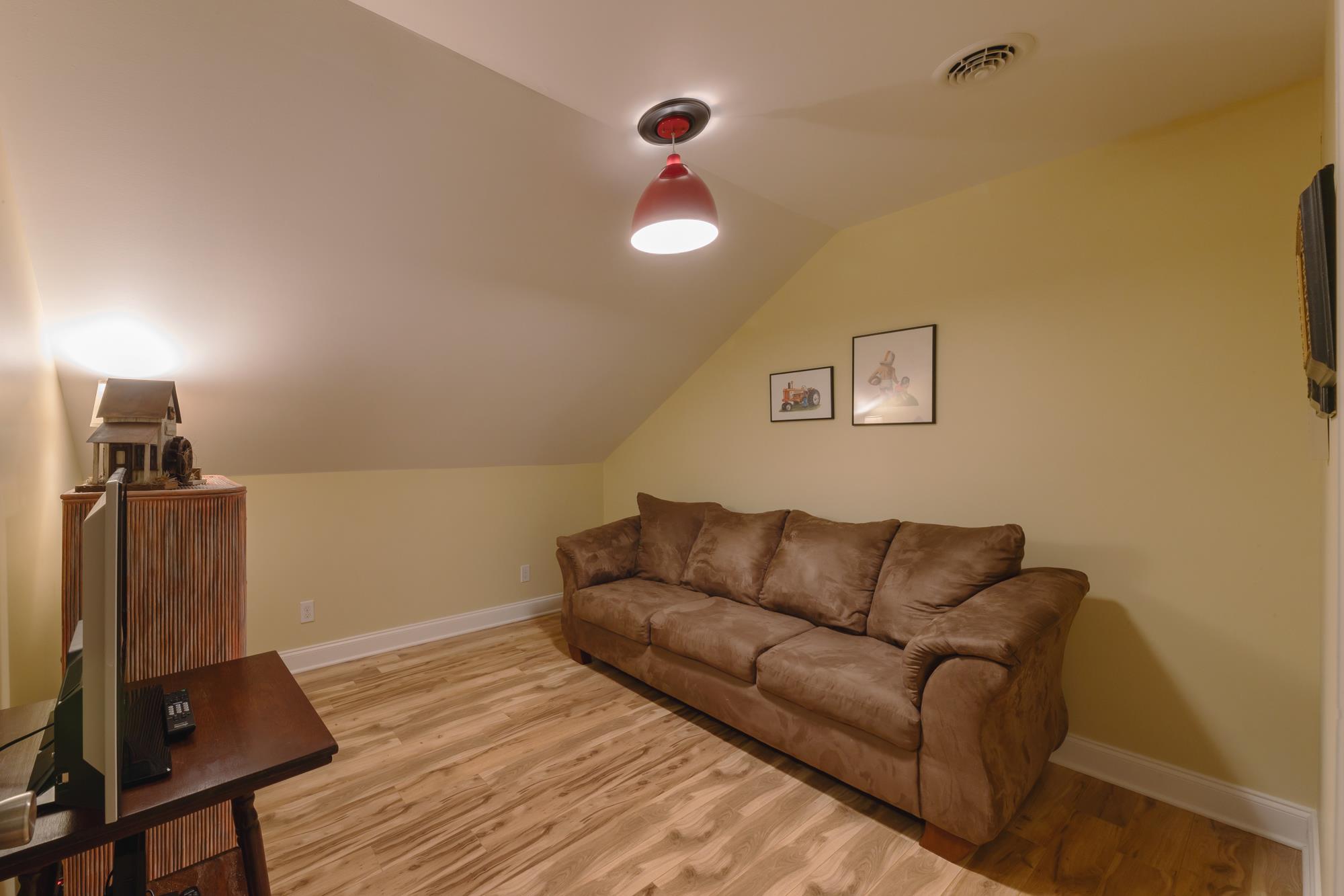 1210 Simpson Road Sparta, TN 38583 - Photo 17 of 30 Gallery Image 17