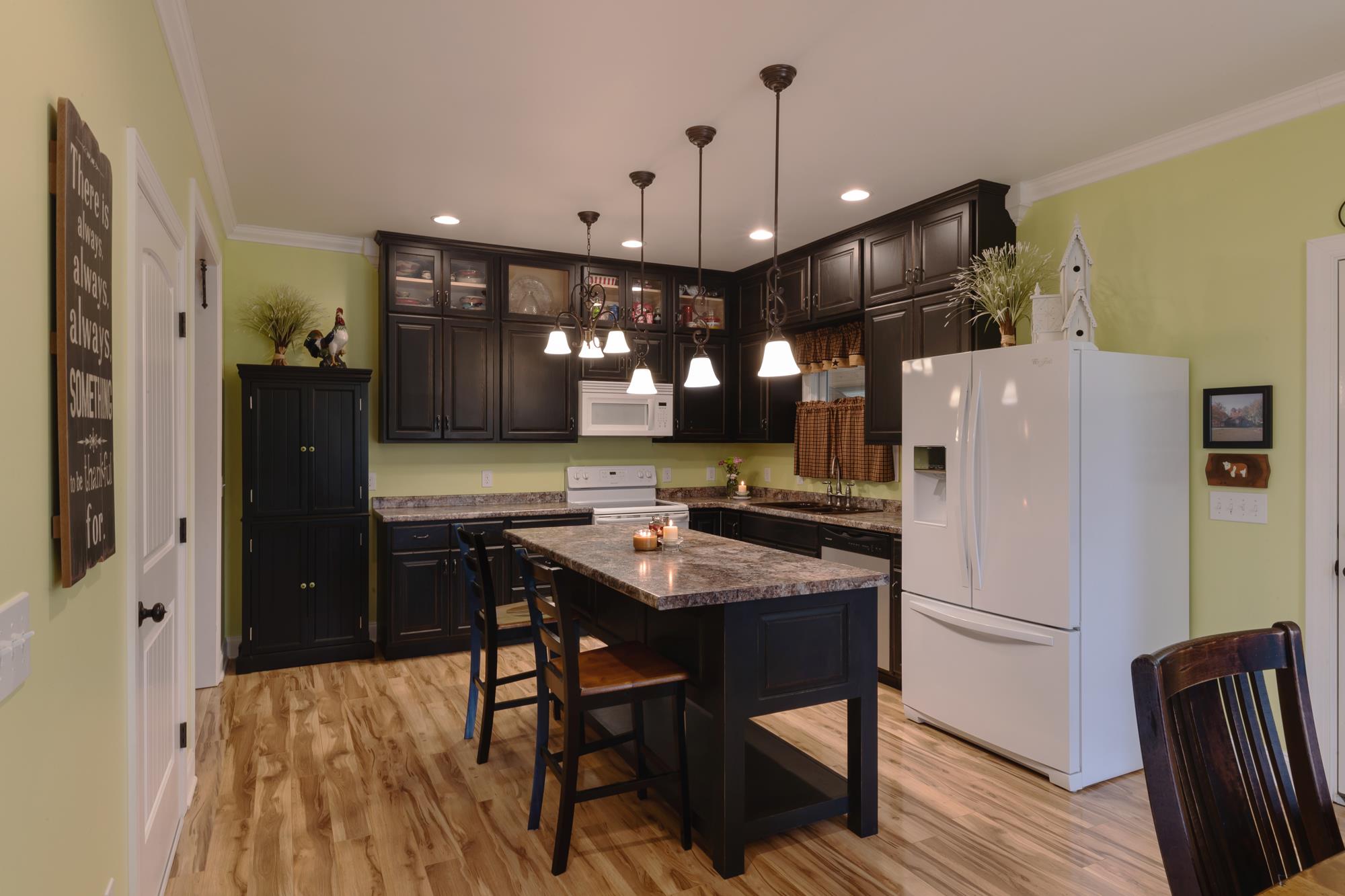 1210 Simpson Road Sparta, TN 38583 - Photo 7 of 30 Gallery Image 7