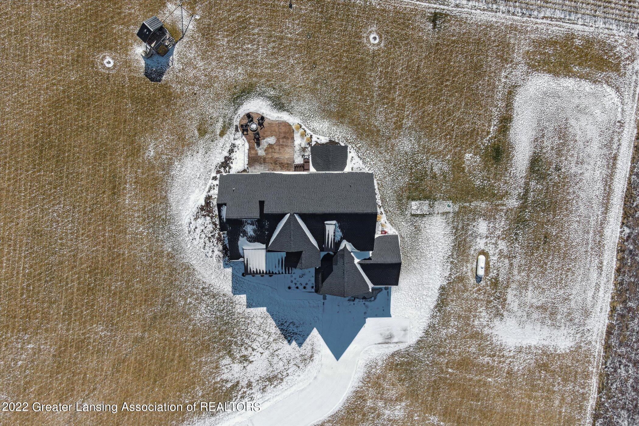 6539 West Howe Road Dewitt, MI 48820 - Photo 58 of 72 03-6539-W-Howe-Rd-DeWitt-MI-48820-Window