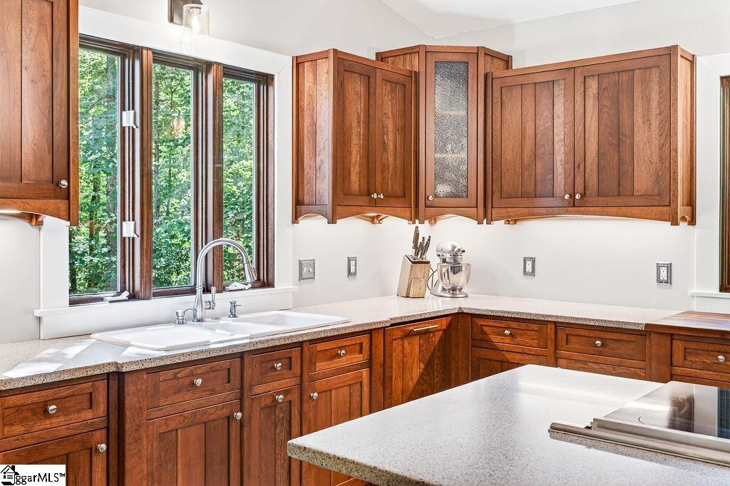 326 Arledge Road Landrum, SC 29356 - Photo 13 of 50